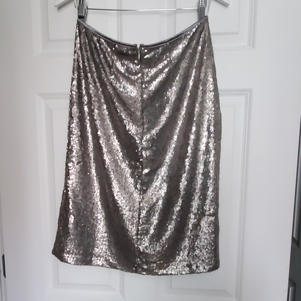HOST PICK Silver Pewter Gunmetal Sequin Skirt BNWT - Picture 3 of 6